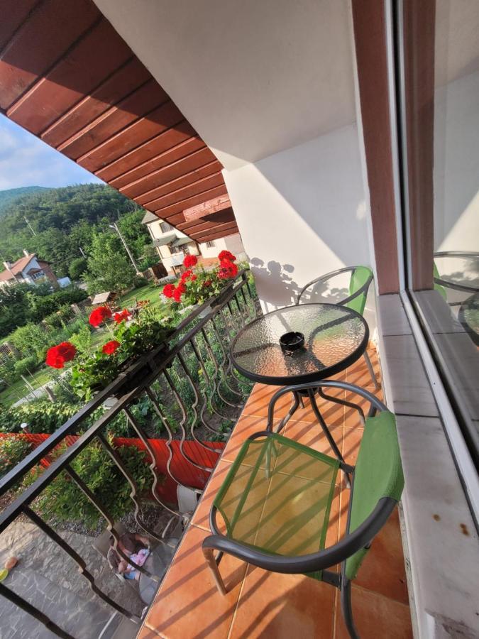 Vila Castelana Качулата Екстериор снимка