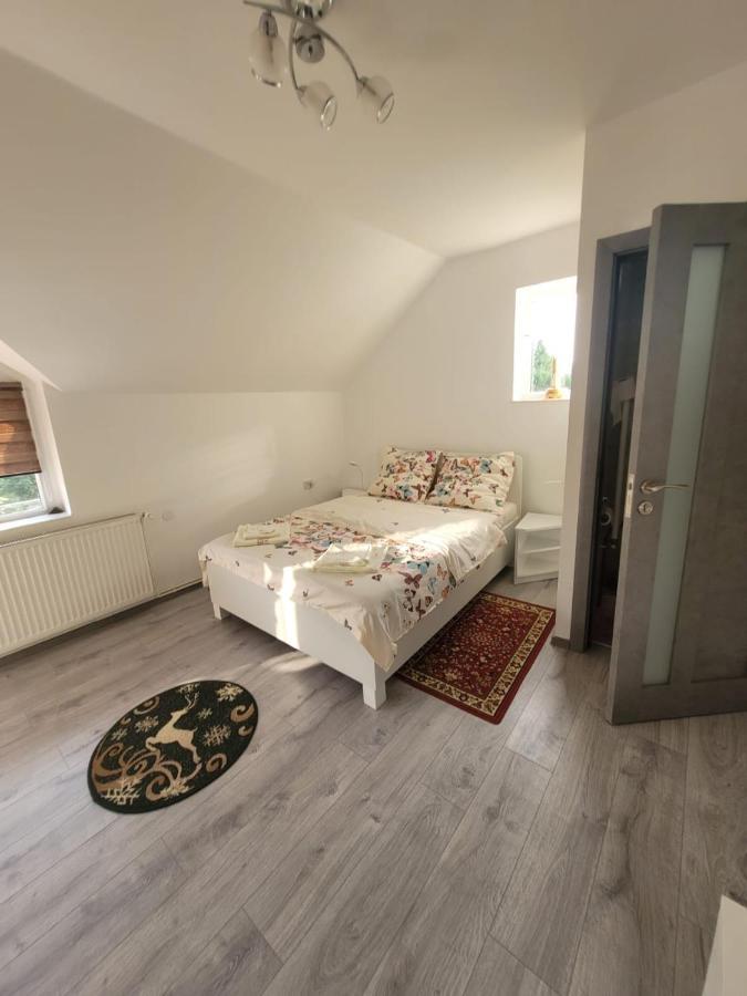 Vila Castelana Качулата Екстериор снимка