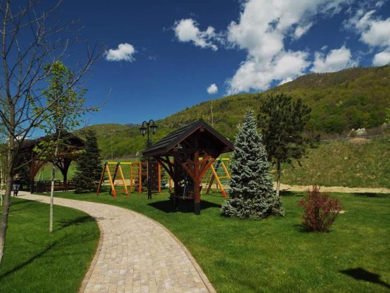 Vila Castelana Качулата Екстериор снимка